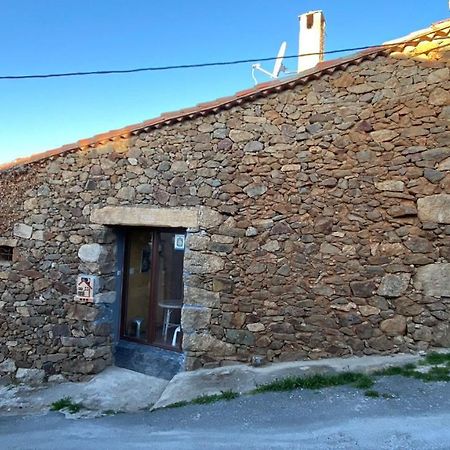 Atardecer En Gredos 2 Villa San Bartolome de Tormes Exterior photo